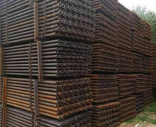 轮扣式脚手架--立杆